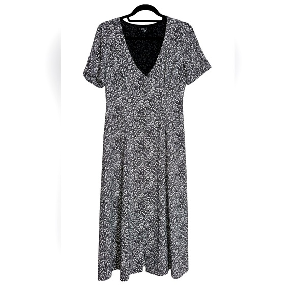 🖤 1 State Black & White Floral Dress - Picture 2 of 6
